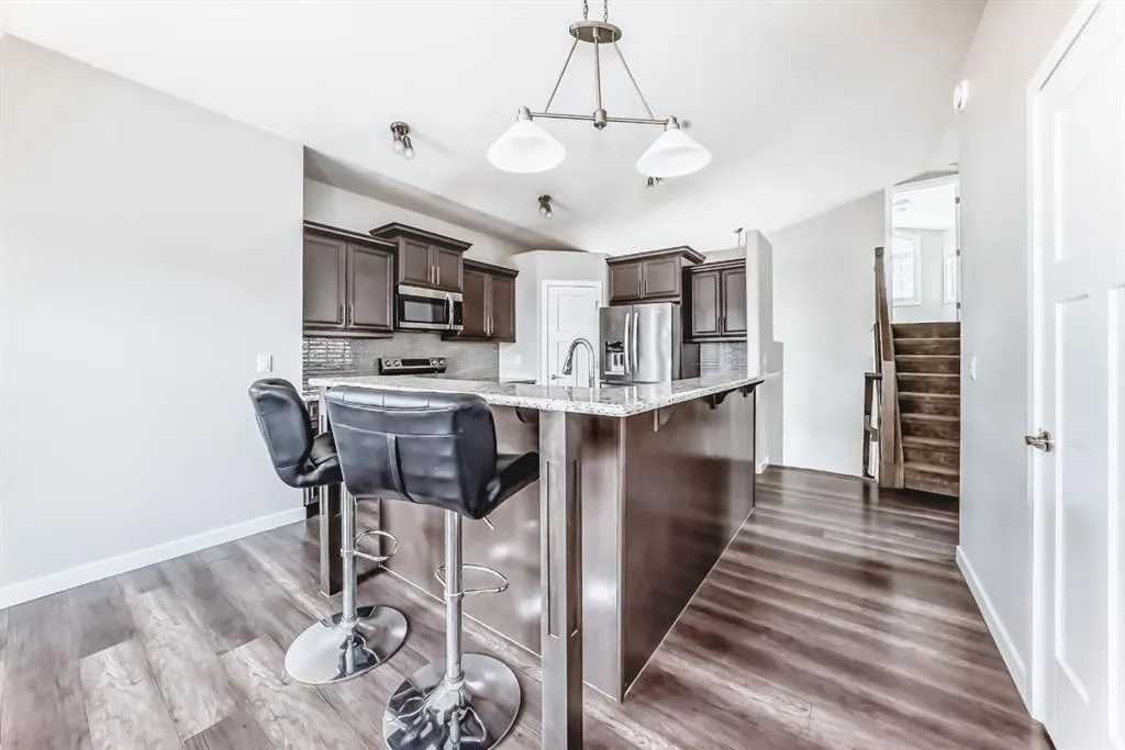 110 CEDAR Square