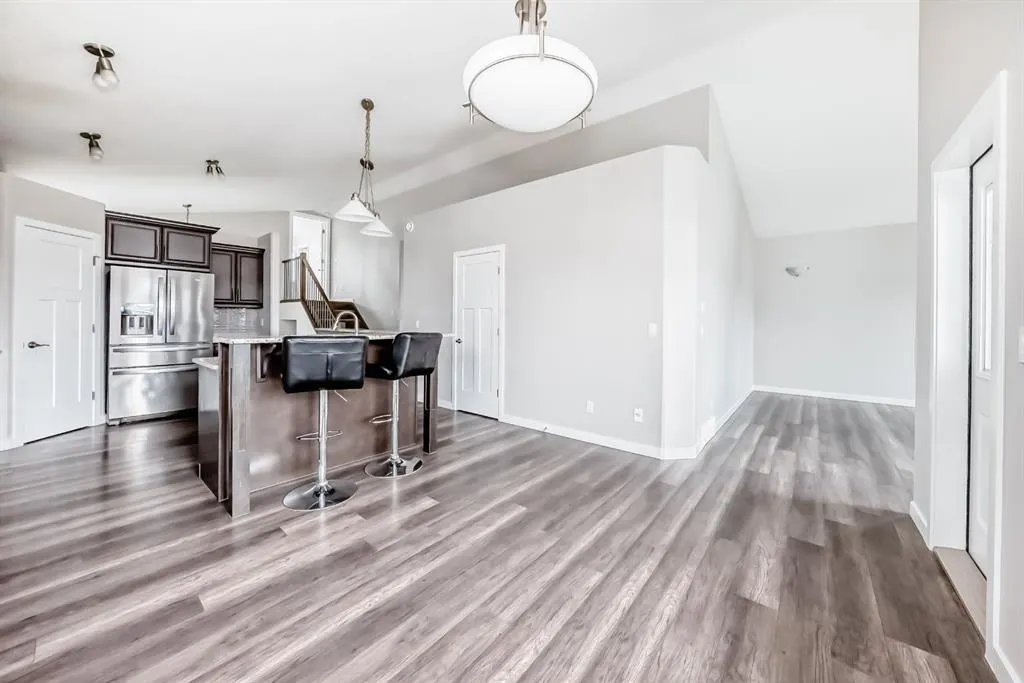 110 CEDAR Square