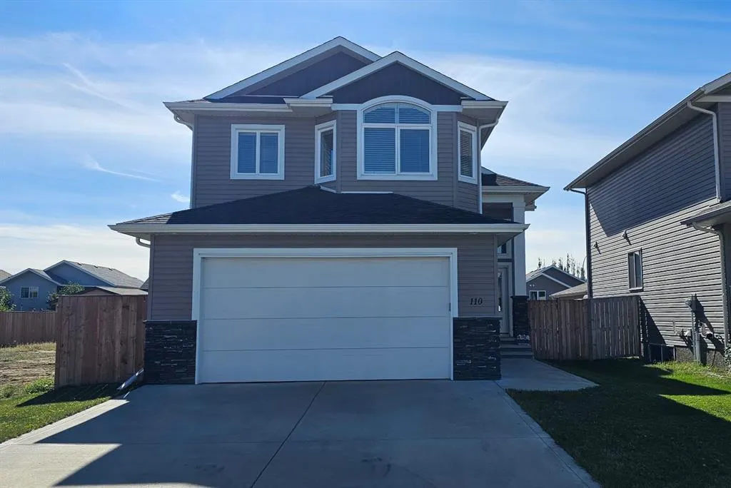 110 CEDAR Square
