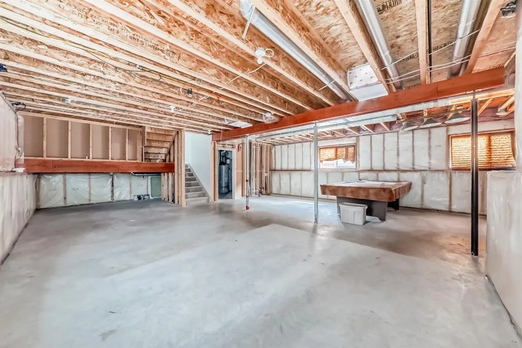 110 CEDAR Square
