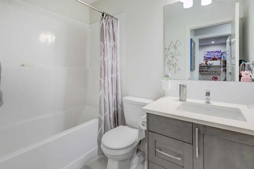 260 Rowley Way NW #319