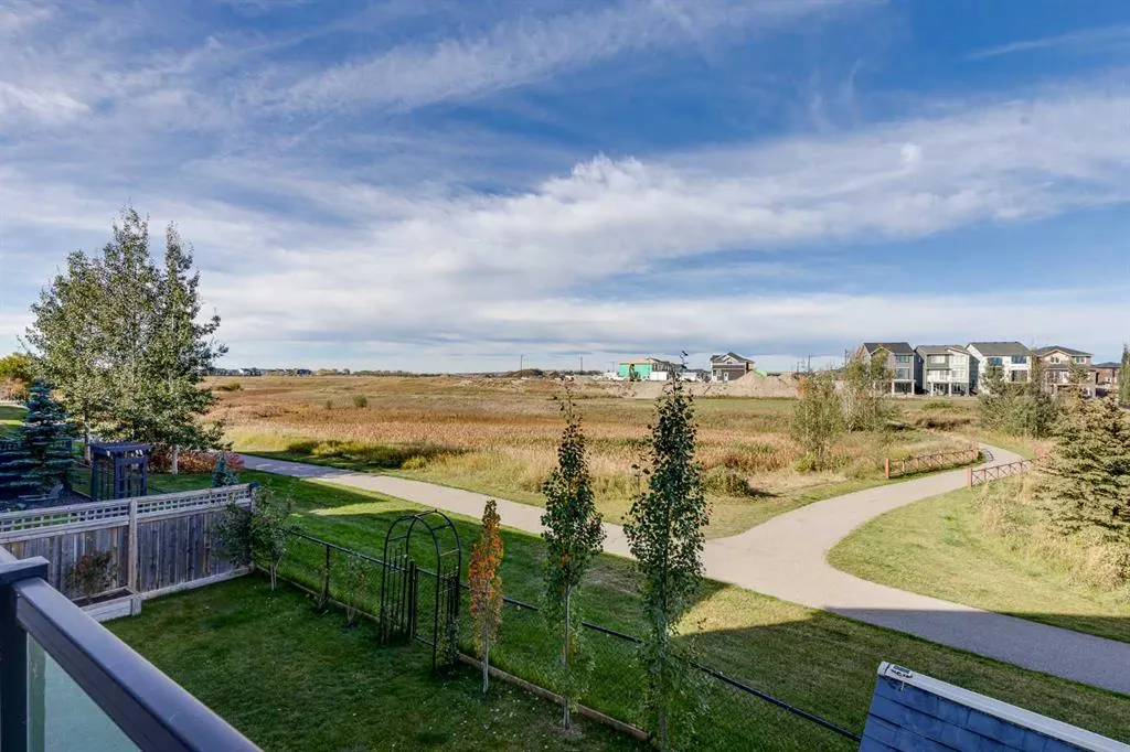 202 Windridge Road SW