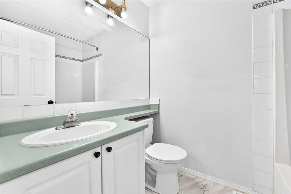 37 Beddington Gardens NE