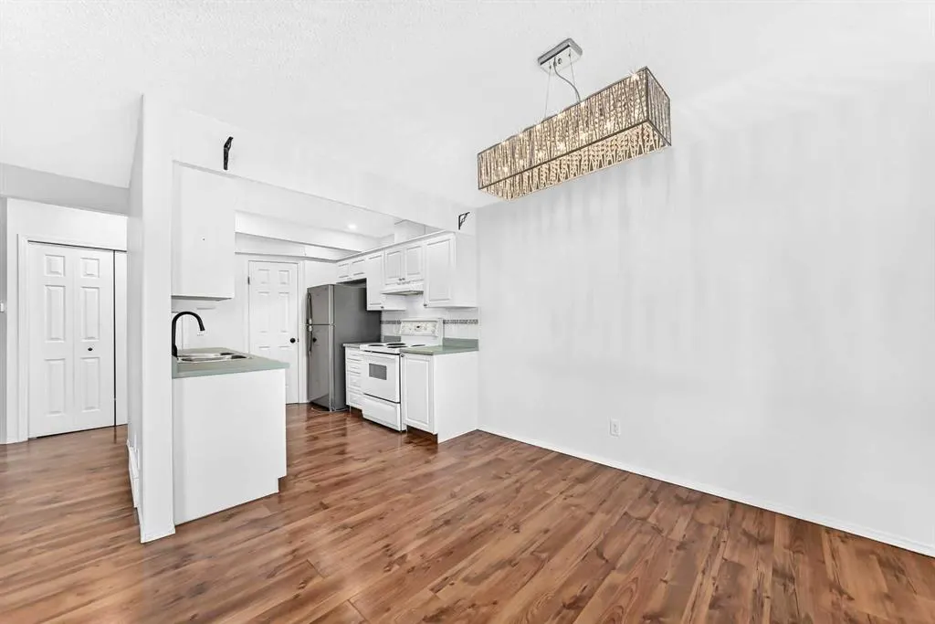 37 Beddington Gardens NE