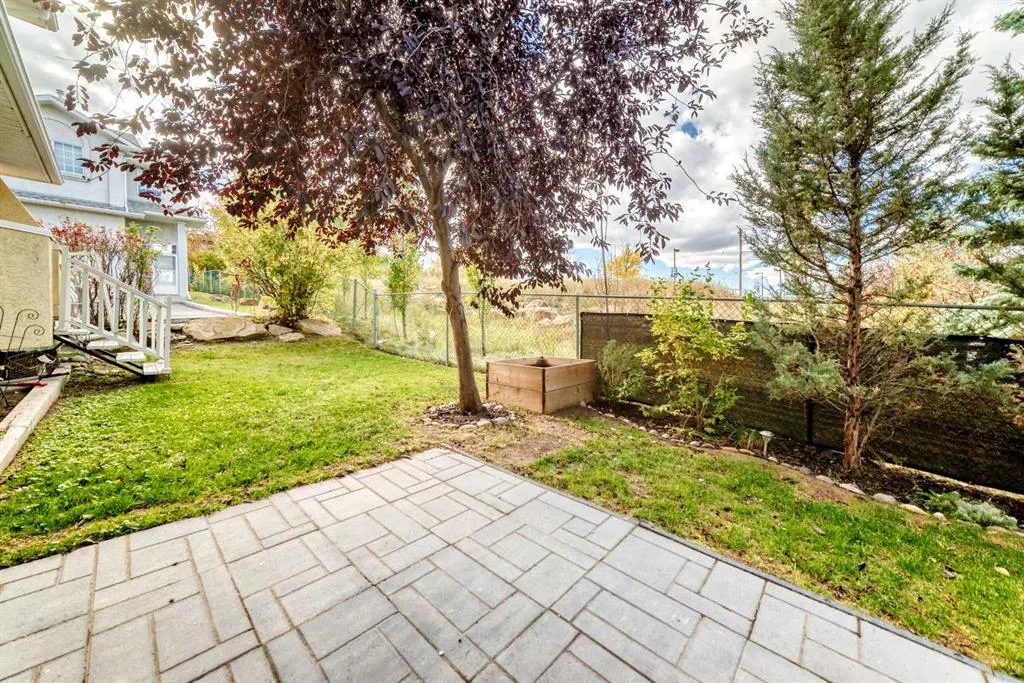 37 Beddington Gardens NE