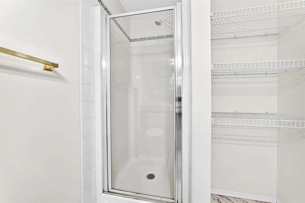 37 Beddington Gardens NE