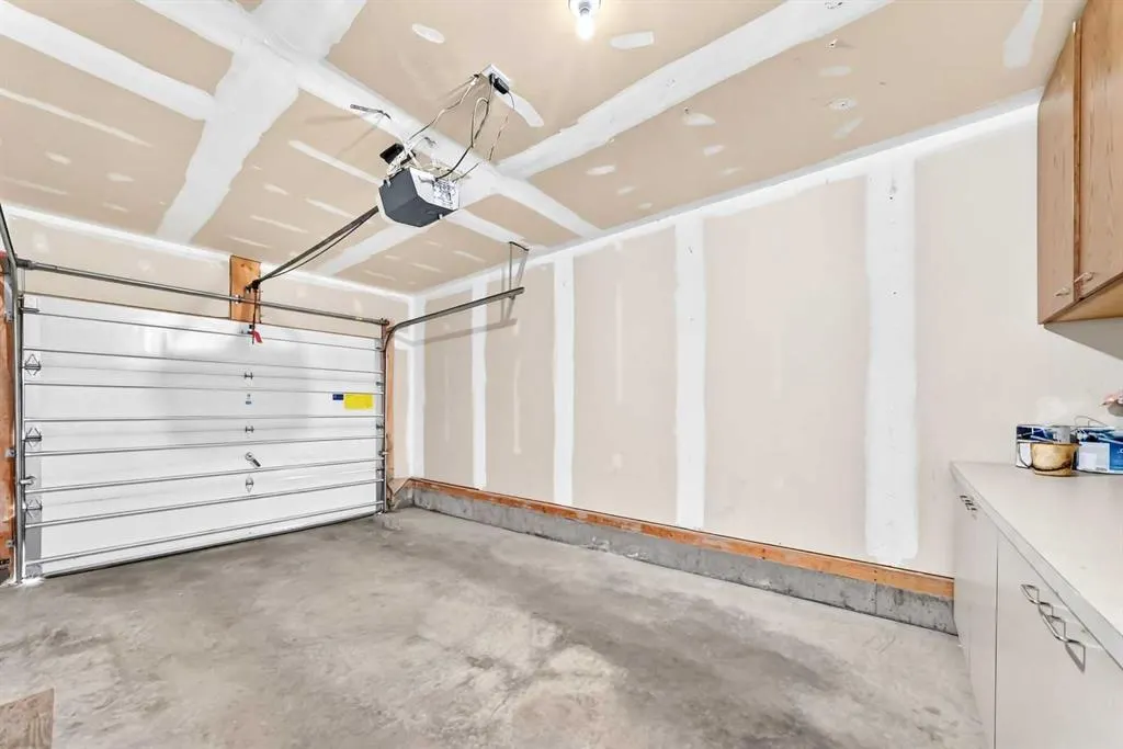 37 Beddington Gardens NE