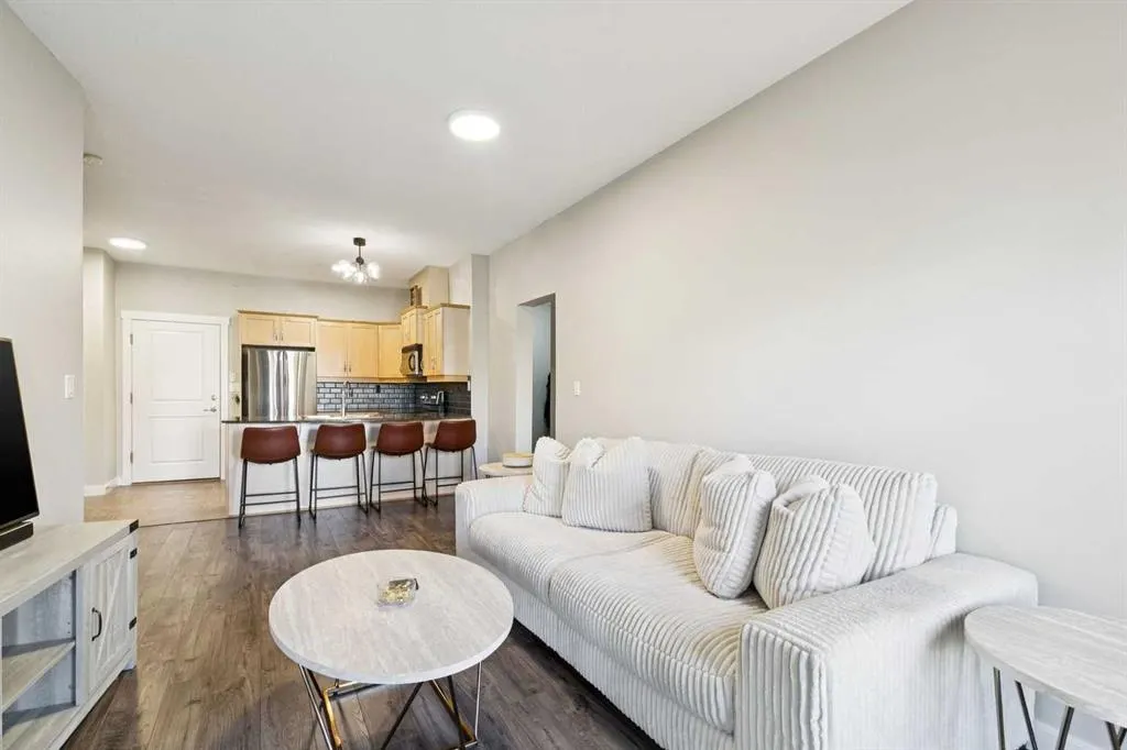 5605 Henwood Street SW #3209