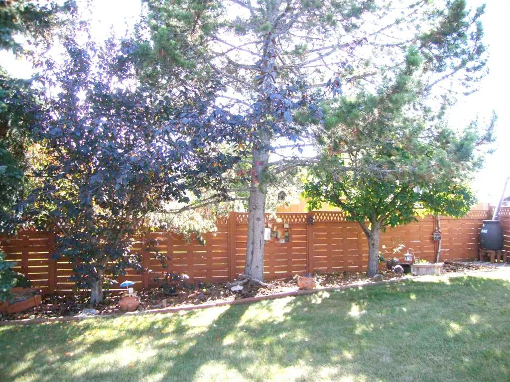 9 Ray Avenue