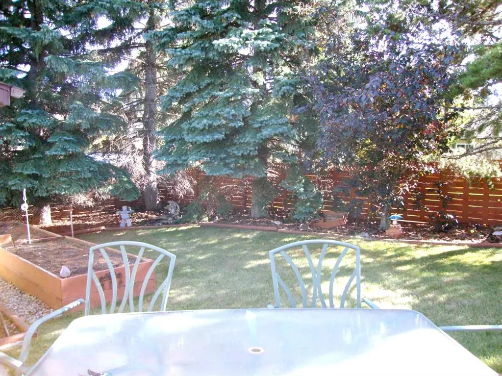 9 Ray Avenue