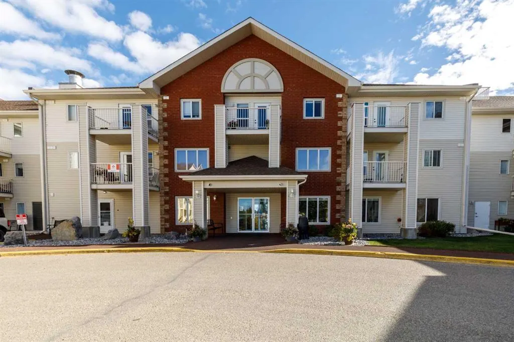 56 Carroll Crescent #206
