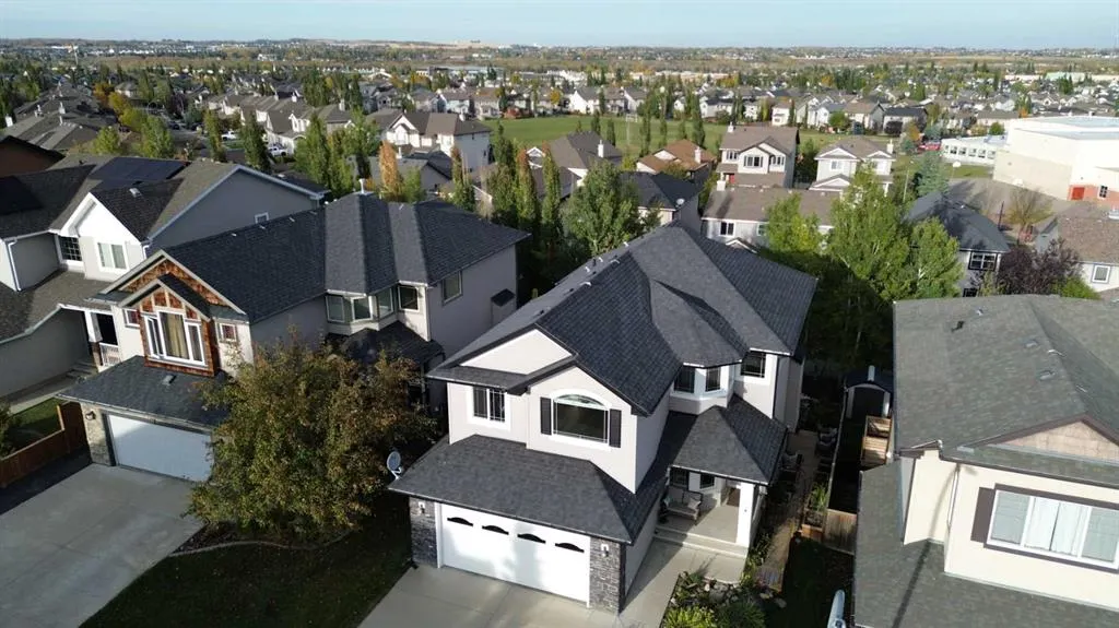 14 Westmount Way