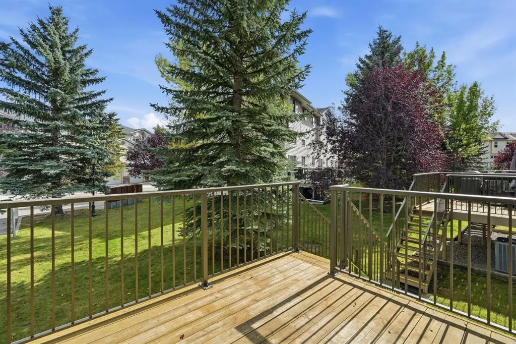 23 Country Hills Cove NW