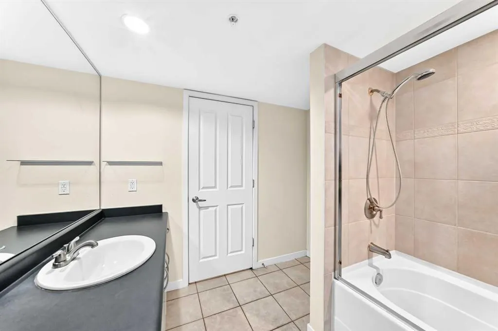 1108 6 Avenue SW #806