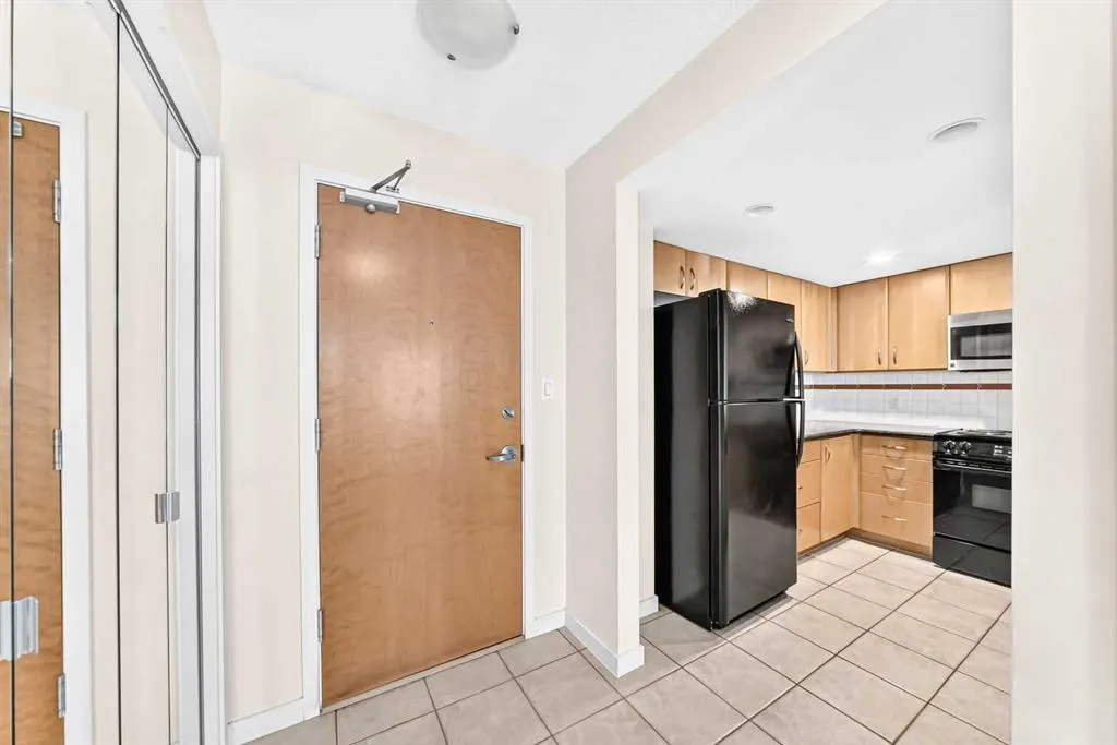 1108 6 Avenue SW #806