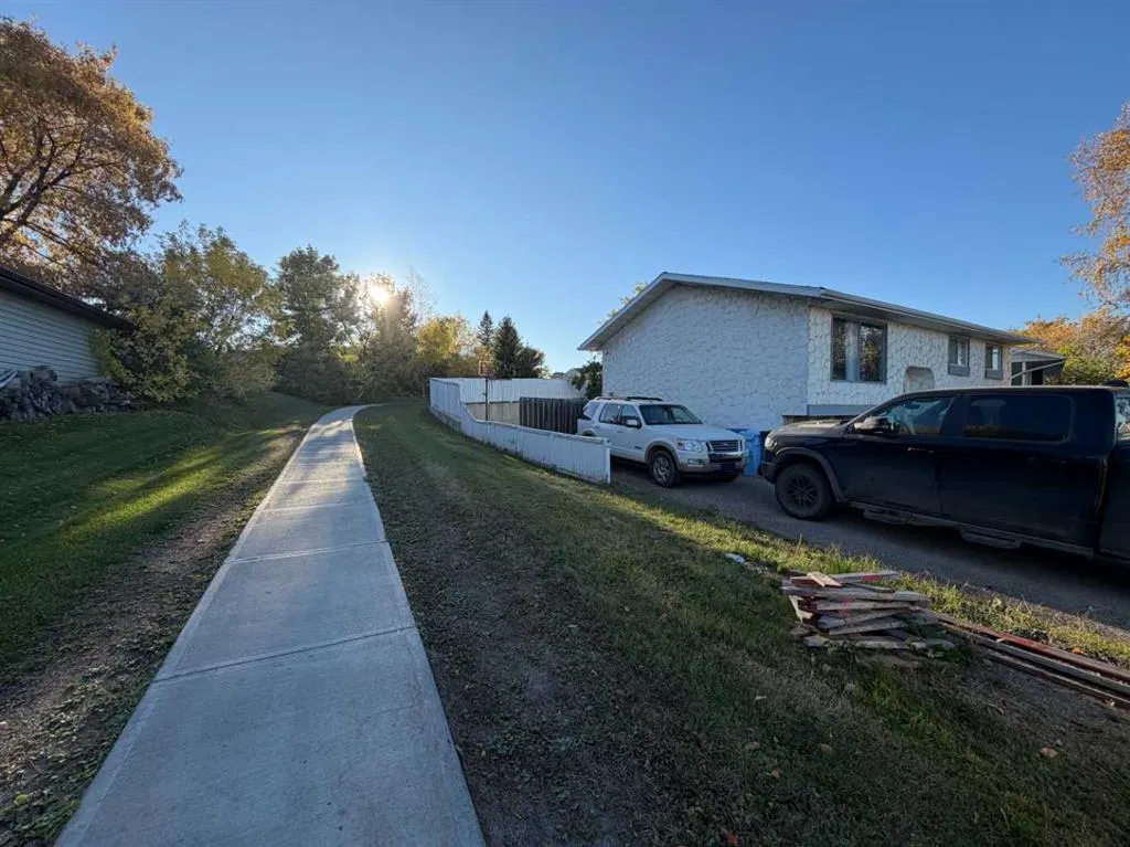 113 Beaconwood Place