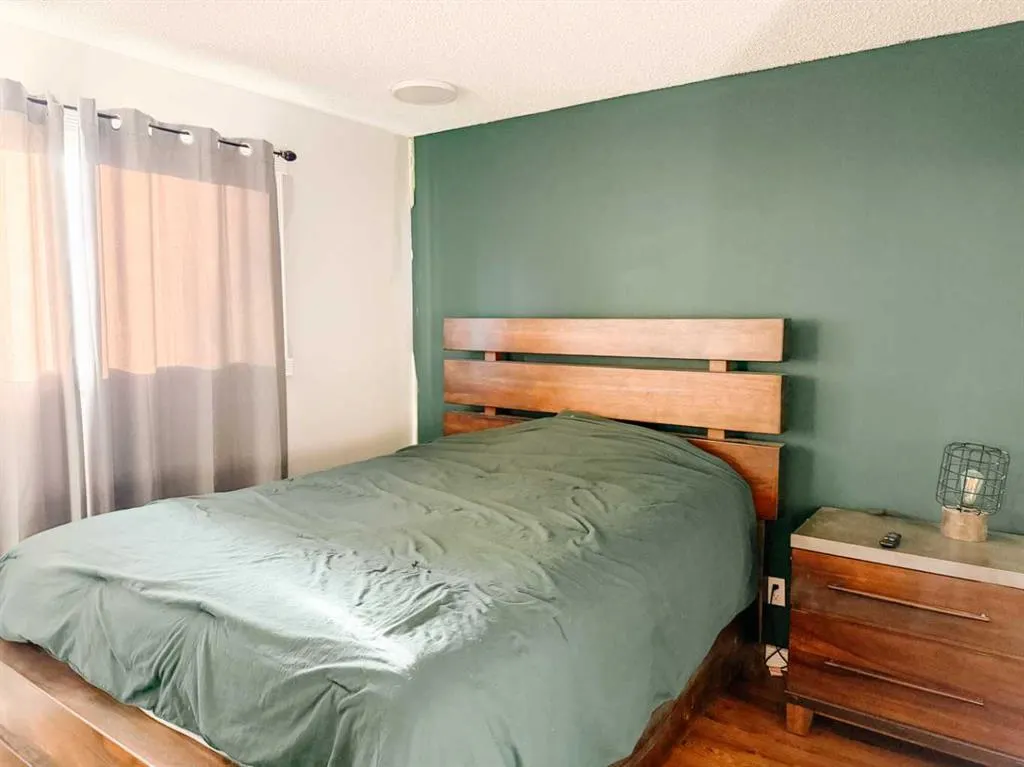 113 Beaconwood Place