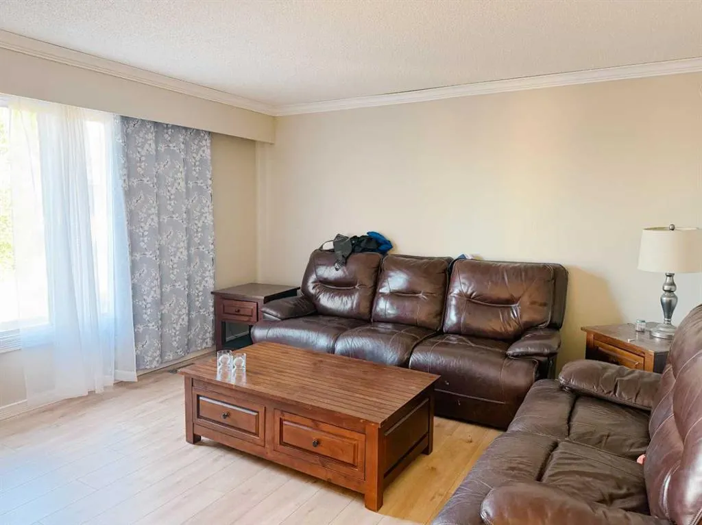 113 Beaconwood Place