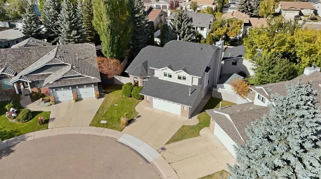 132 Denison Crescent