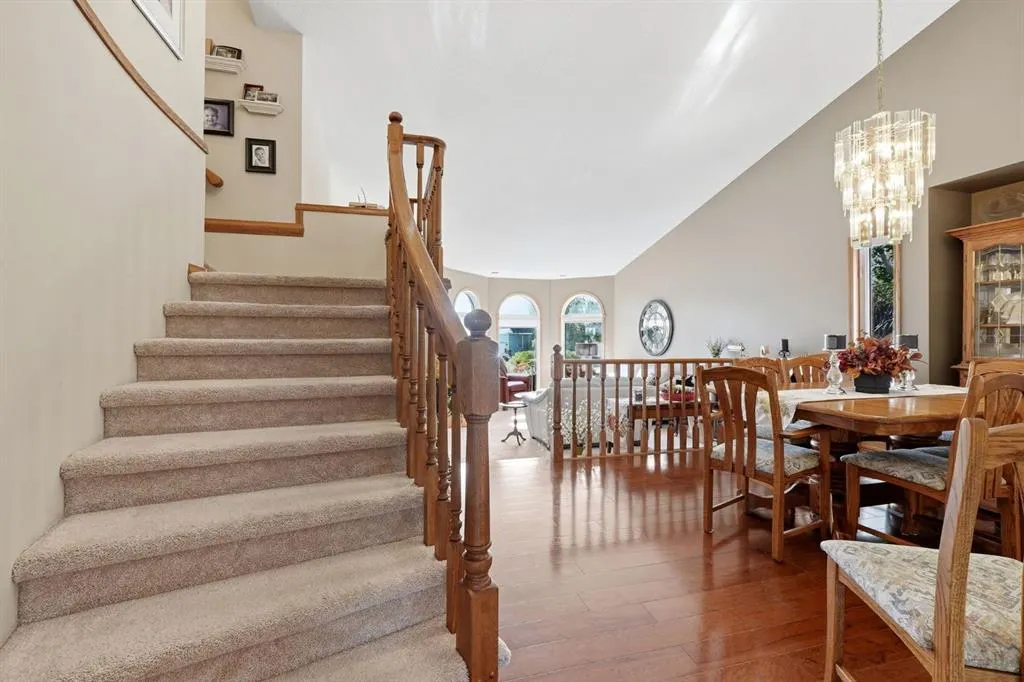 132 Denison Crescent