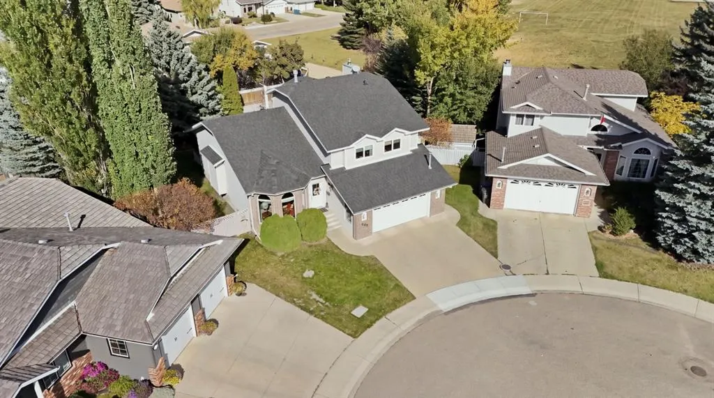 132 Denison Crescent