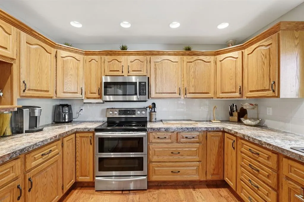 132 Denison Crescent