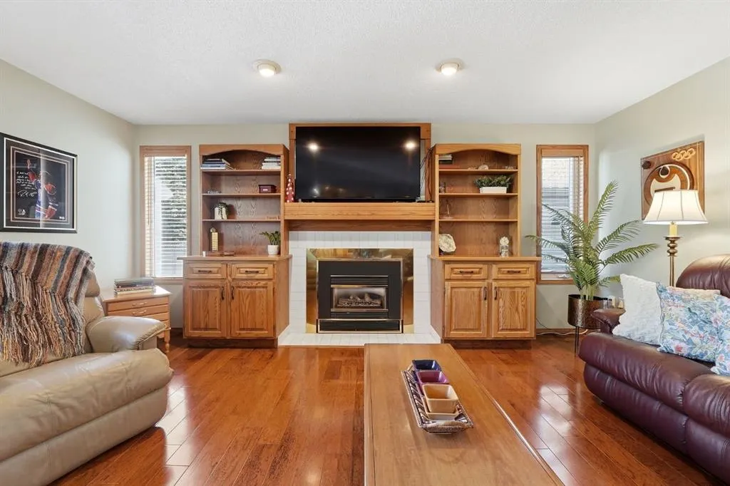132 Denison Crescent