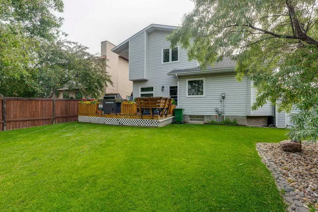 6 Ramsey Avenue