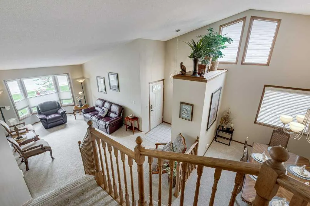 6 Ramsey Avenue