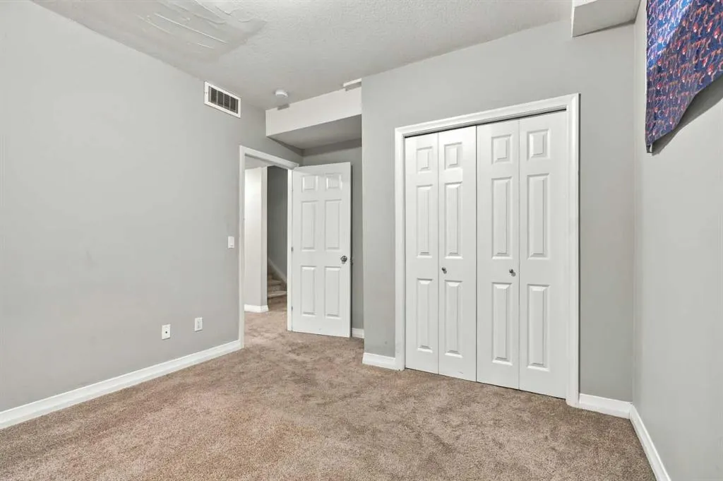 88 Red Embers Crescent NE