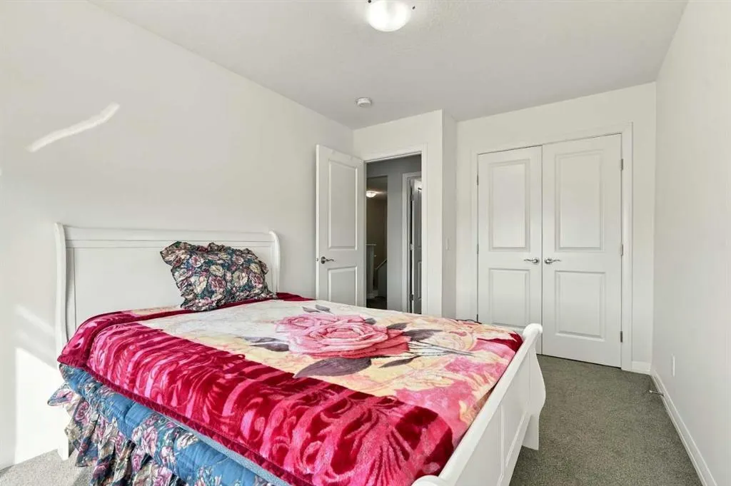 88 Red Embers Crescent NE