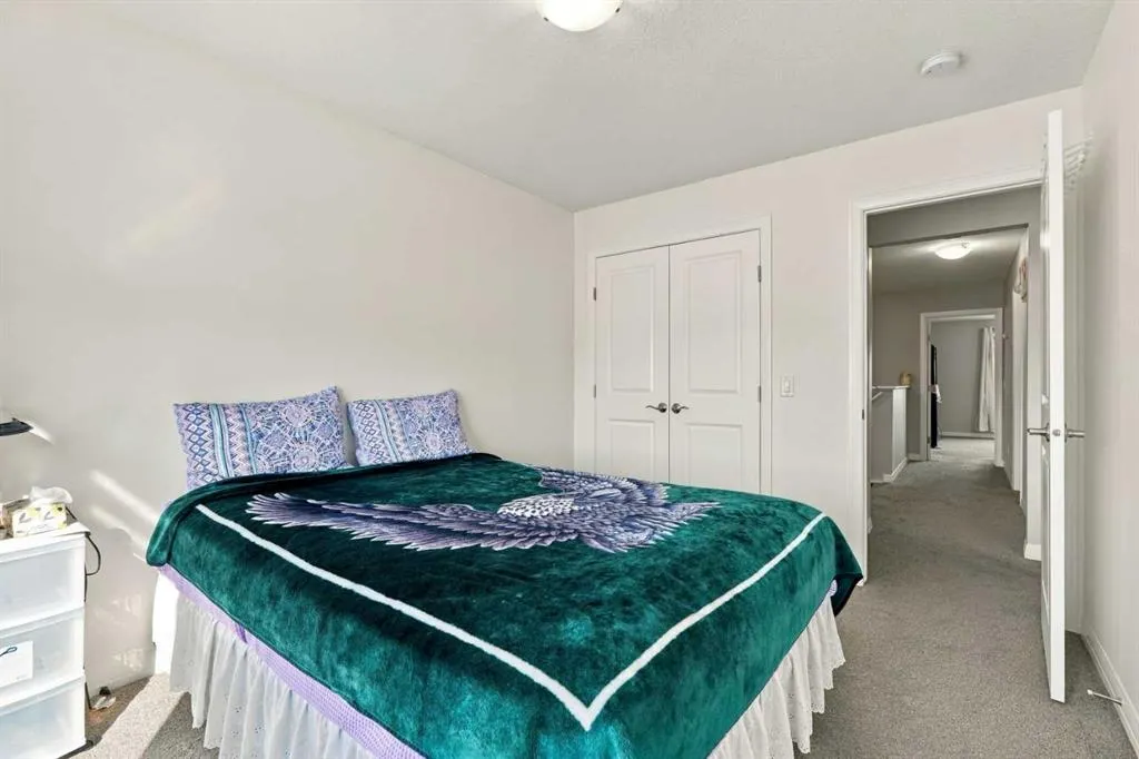 88 Red Embers Crescent NE