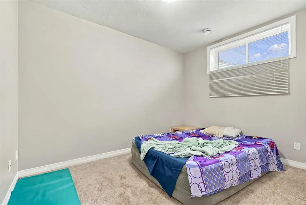 88 Red Embers Crescent NE
