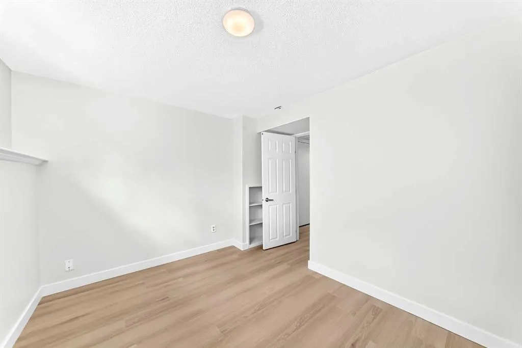 55 Mckinley Way SE