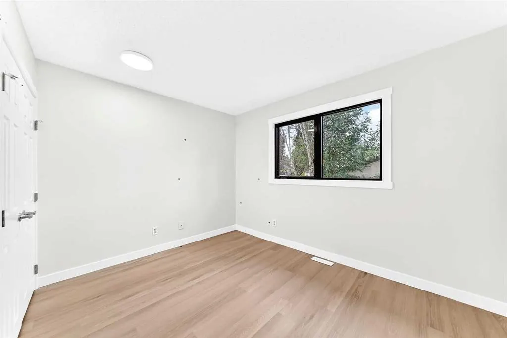55 Mckinley Way SE