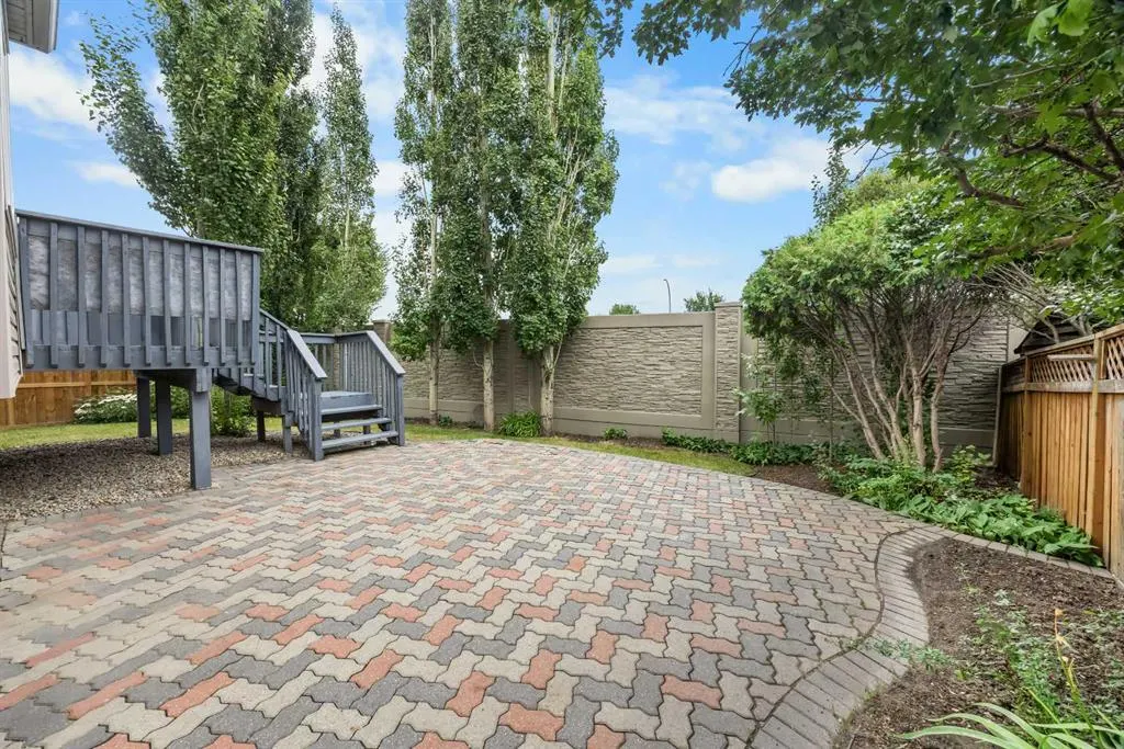 256 Harvest Glen Place NE