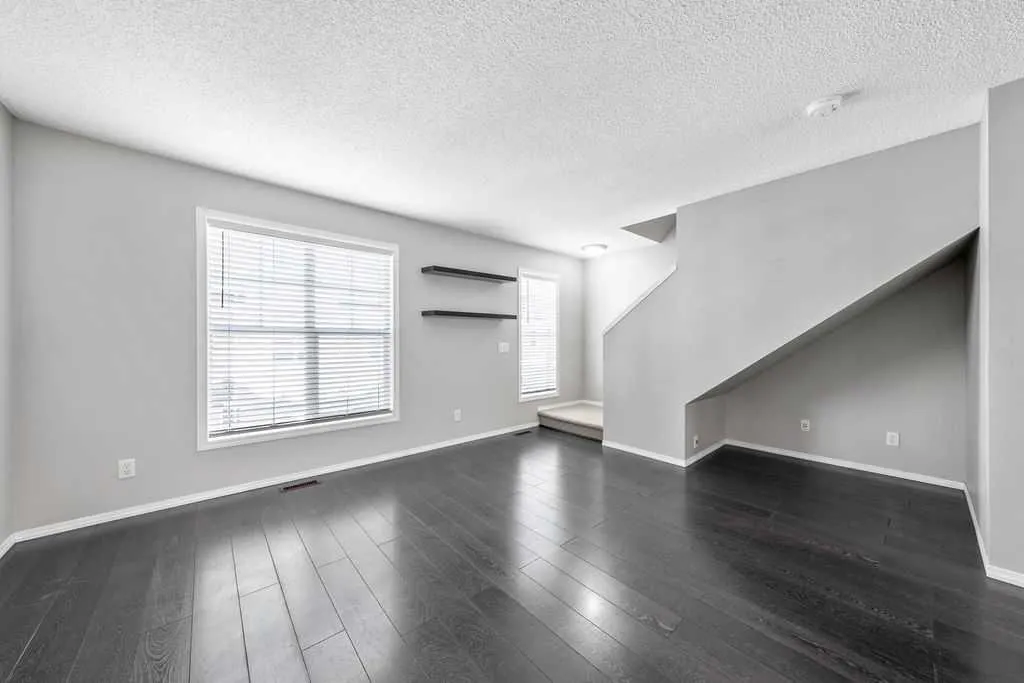 205 Toscana Gardens NW