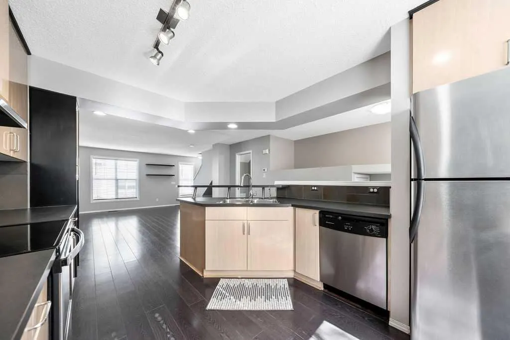 205 Toscana Gardens NW