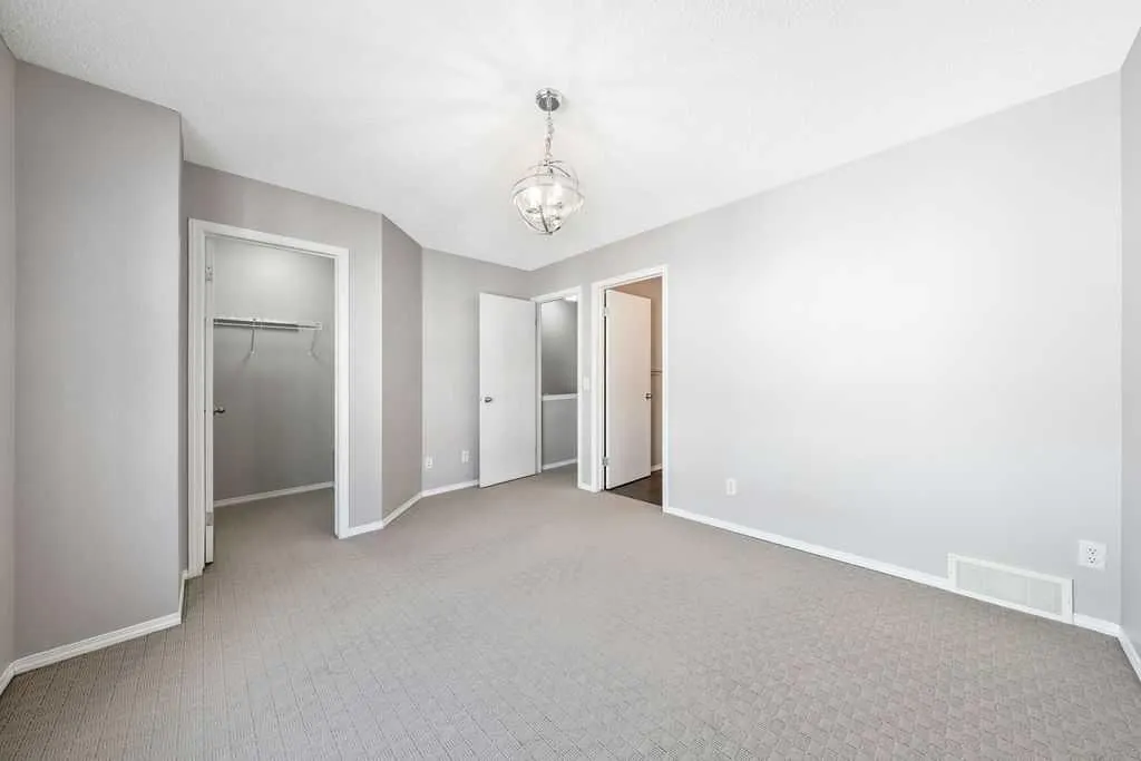 205 Toscana Gardens NW