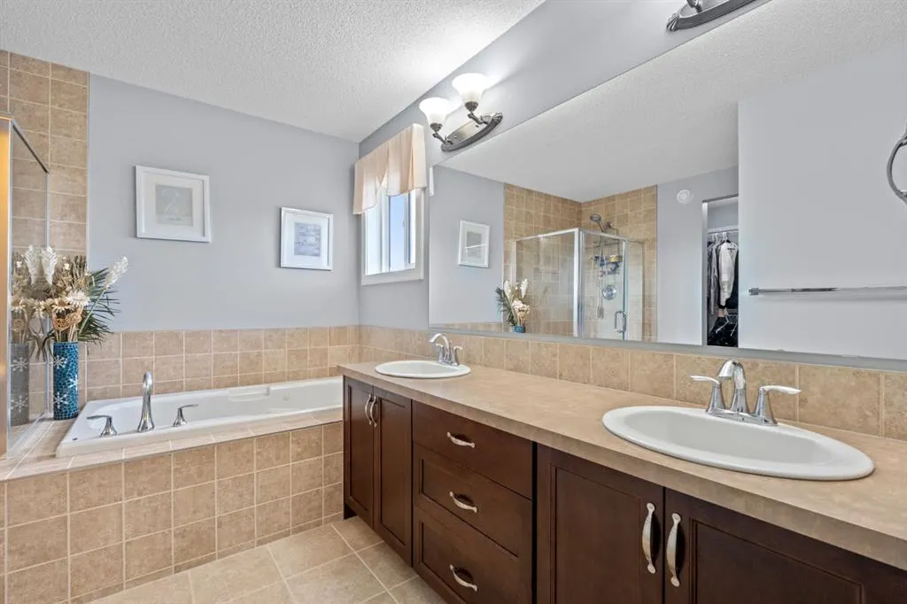 28 Evansview Manor NW