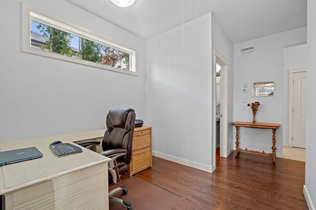 28 Evansview Manor NW