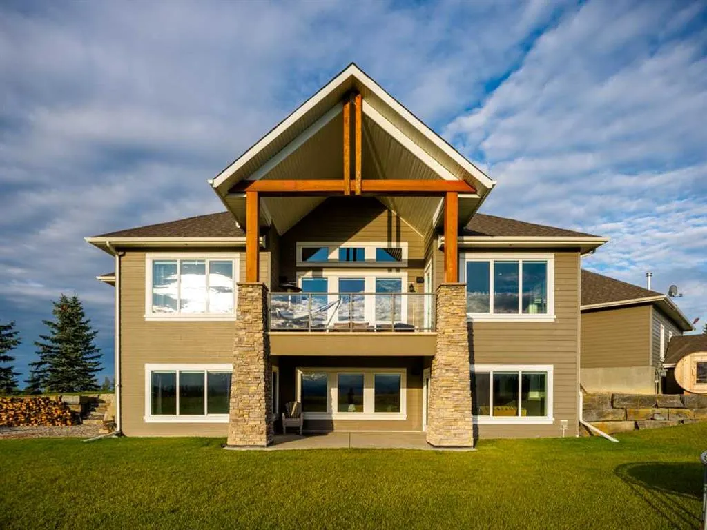 260169 Mountain Ridge Place