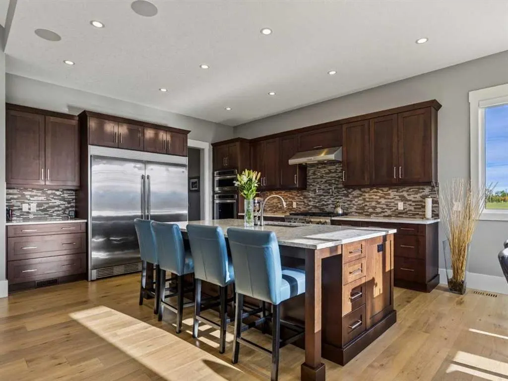 260169 Mountain Ridge Place