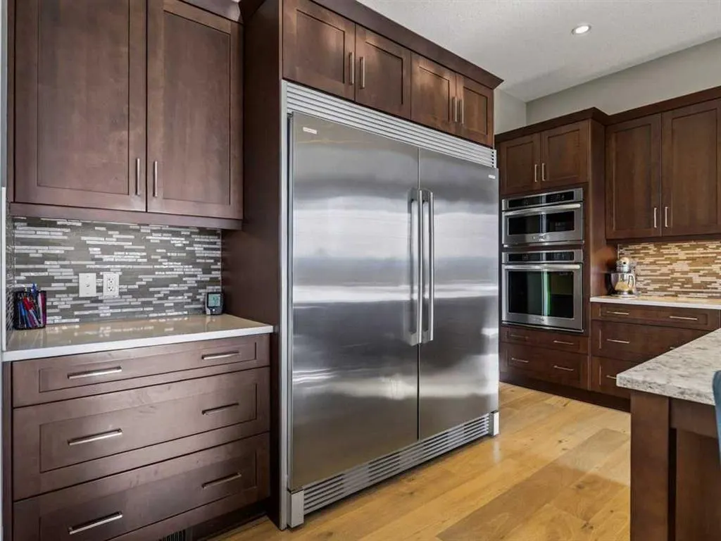 260169 Mountain Ridge Place