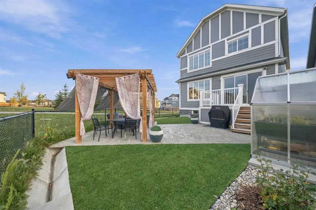168 Magnolia Manor SE