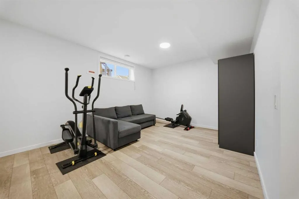 168 Magnolia Manor SE