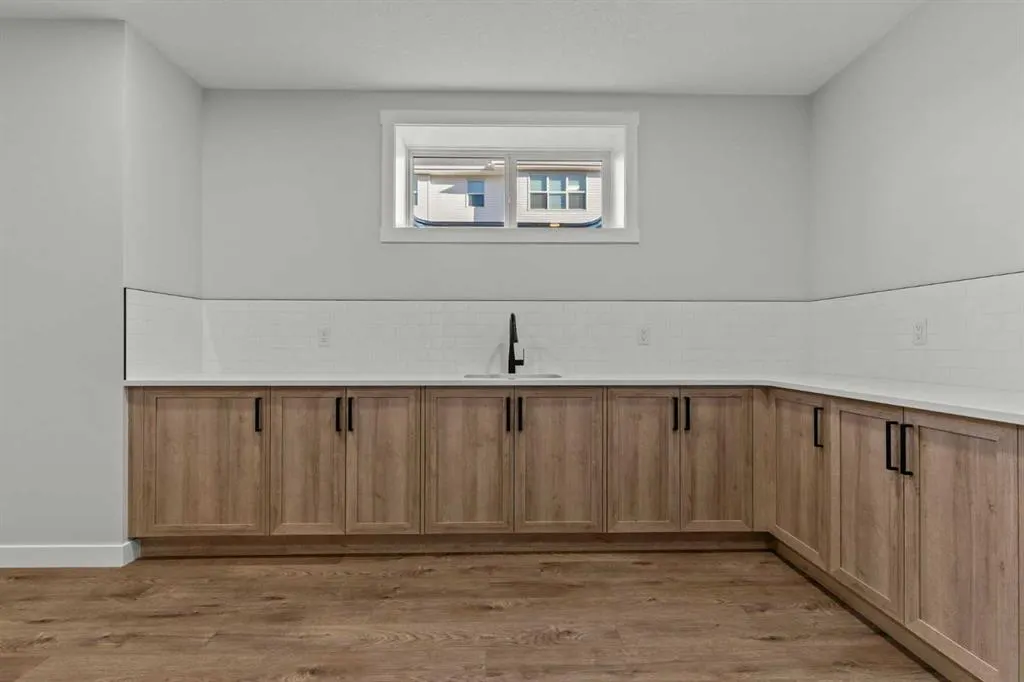 259 Kinniburgh Loop