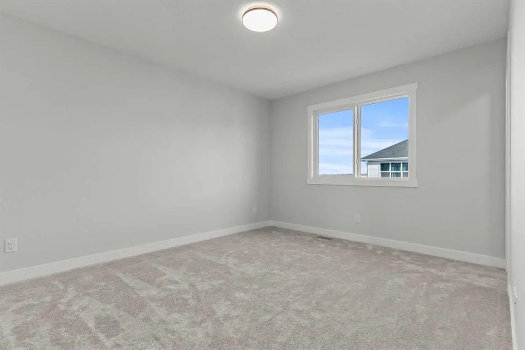 259 Kinniburgh Loop