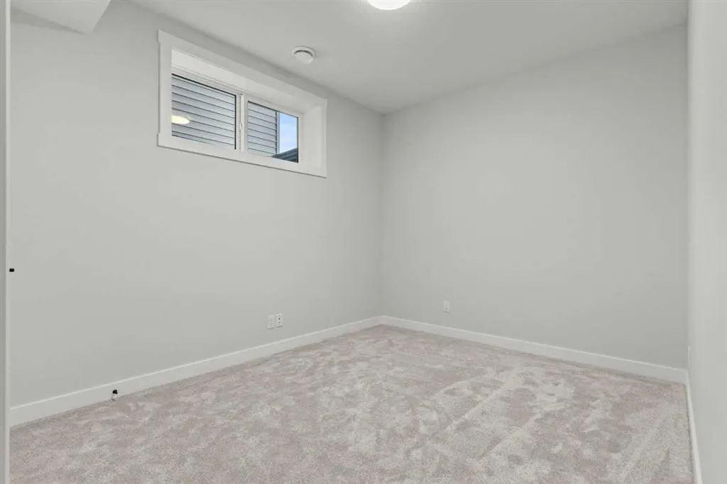 259 Kinniburgh Loop