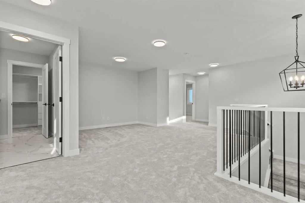 259 Kinniburgh Loop
